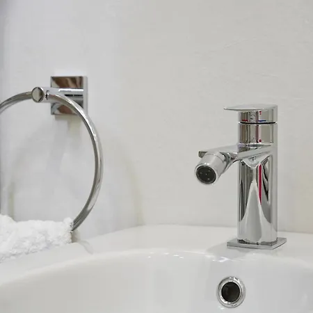Ficurinias House Home-parking-centro Storico Holiday home Catania